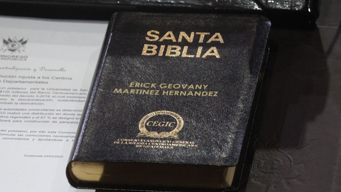 Guatemala establece el 30 de septiembre como el Día de la Biblia