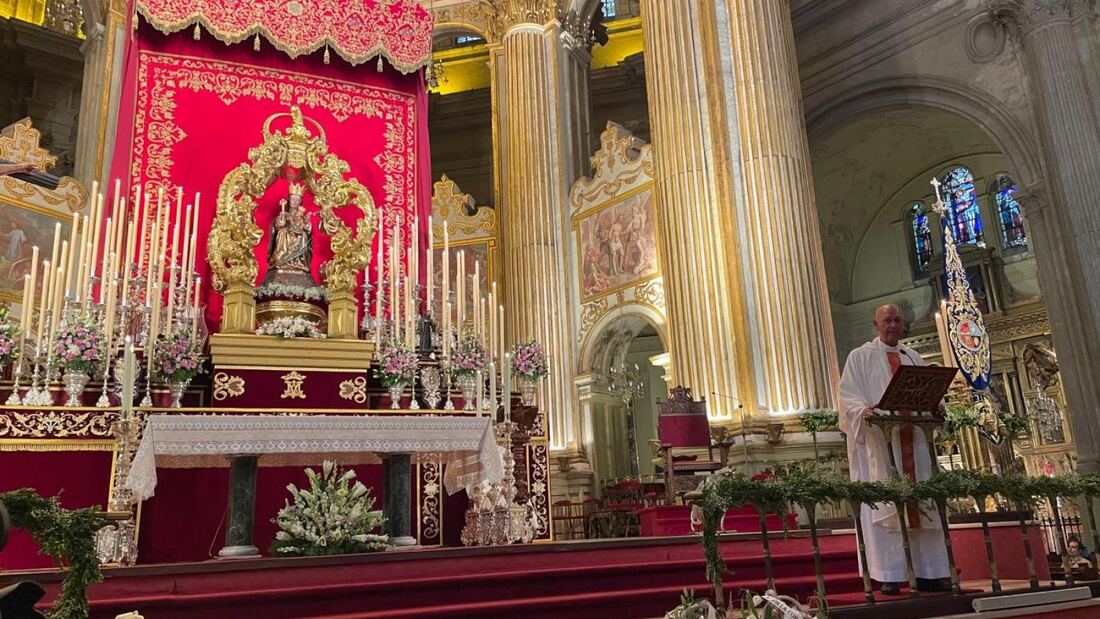 La Catedral de Málaga celebra la novena en honor a Santa María de la Victoria

