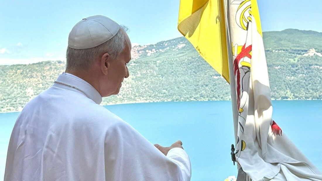 El Papa León XIV visita Castel Gandolfo en una jornada privada

