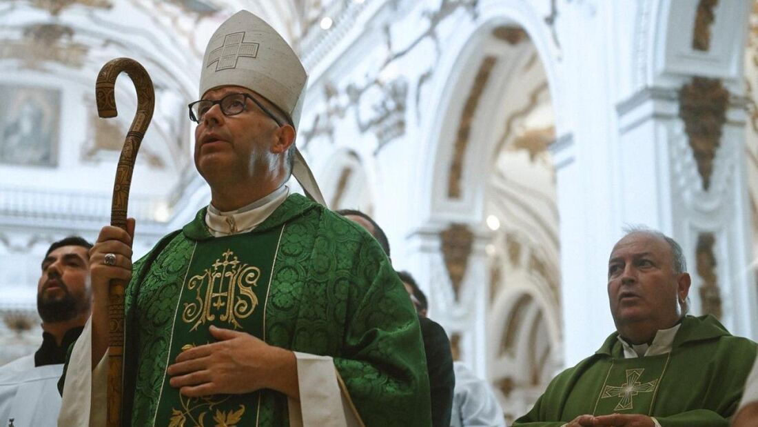 El obispo Satué preside una misa en Málaga en honor a los mártires