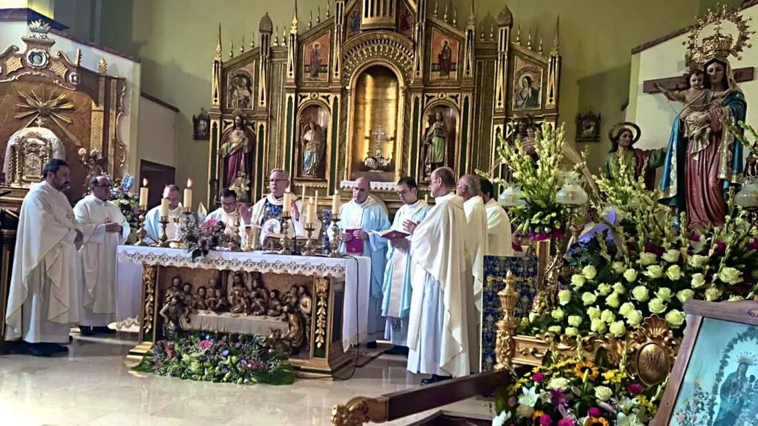 El obispo de Cartagena preside el 140.º aniversario de la Virgen del Rosario
