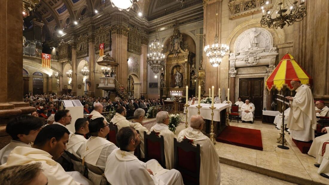 El cardenal Omella preside la misa en honor de la Virgen de la Merced en Barcelona

