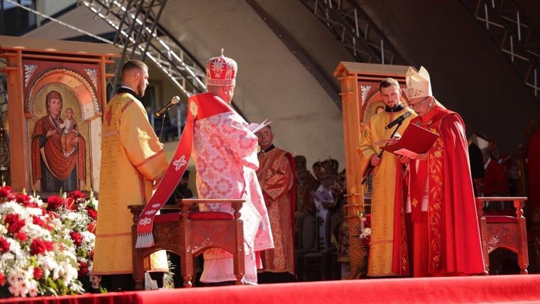 El cardenal Ryś preside la beatificación de Pietro Paolo Oros en Ucrania

