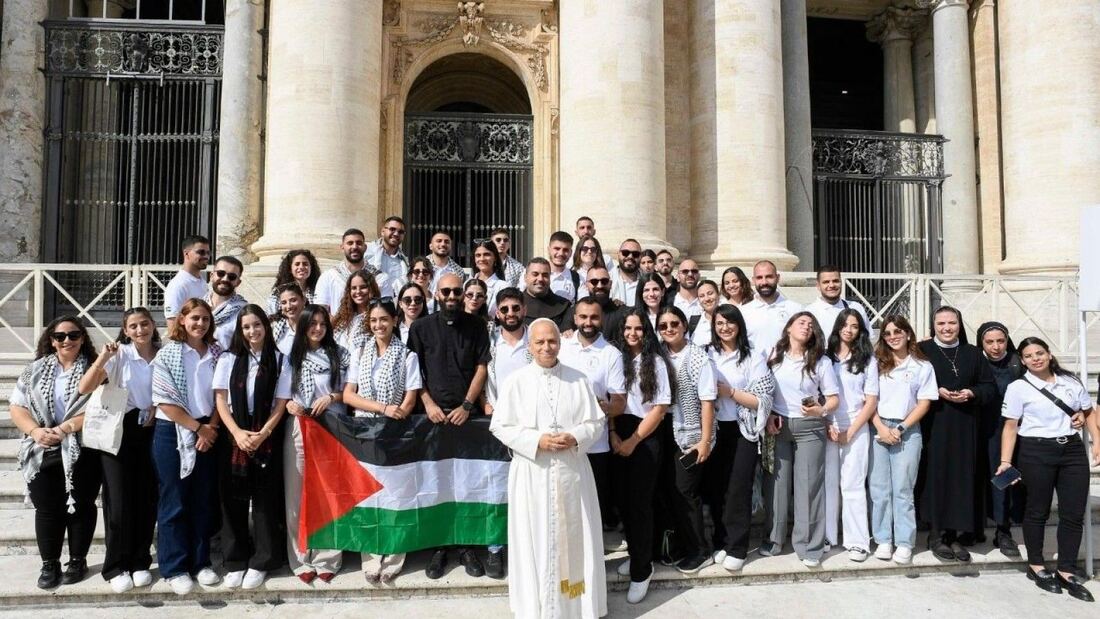 El Papa León XIV acoge a jóvenes palestinos en el Vaticano

