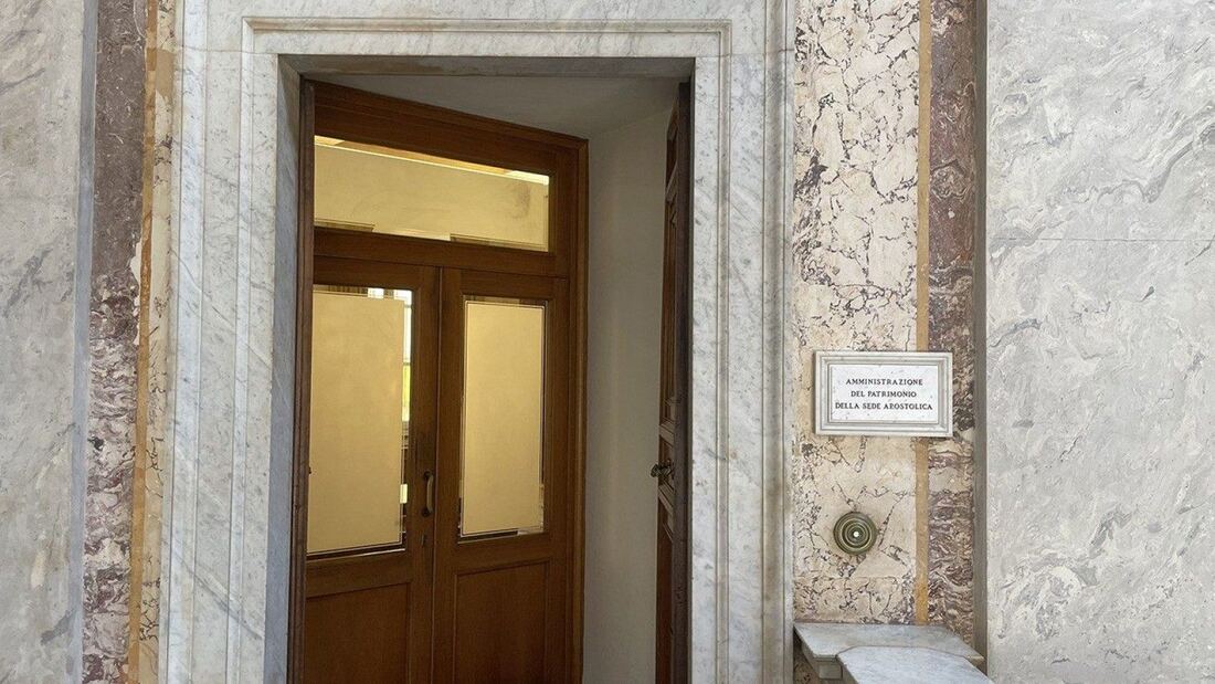 El Papa León XIV impulsa cambios en la gestión financiera de la Santa Sede

