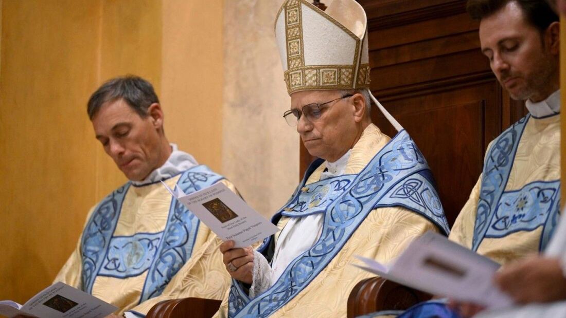 El Papa León XIV preside las Vísperas en la Domus Australia de Roma

