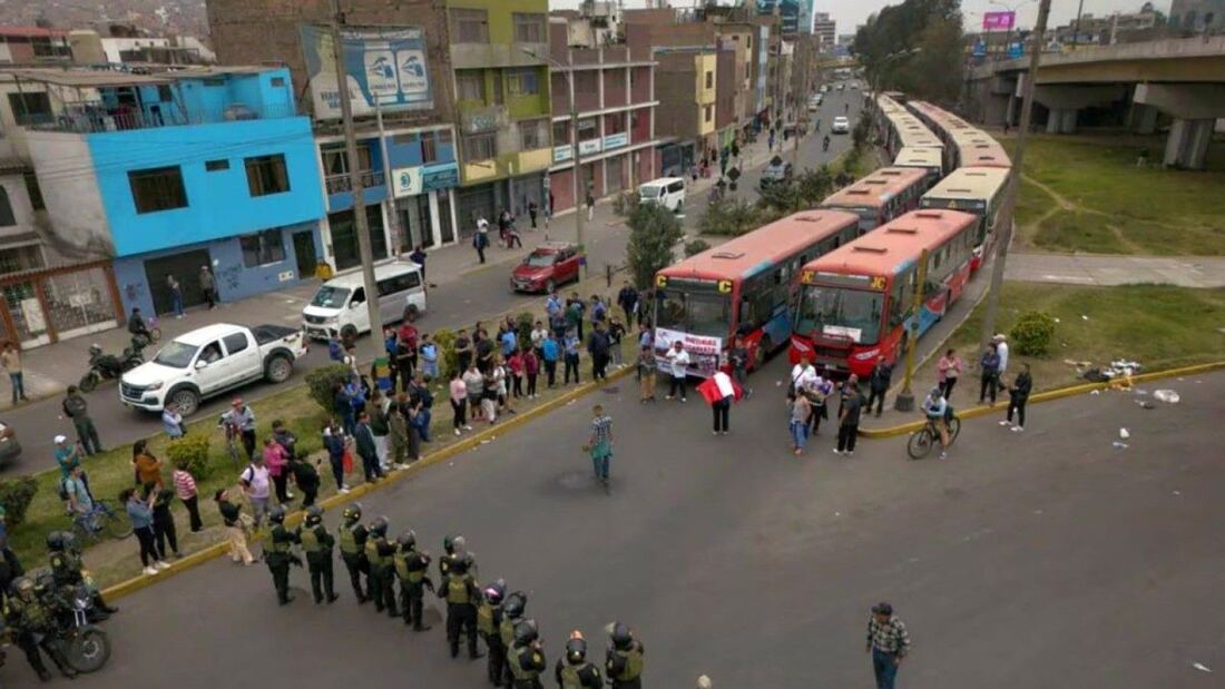 La Conferencia Episcopal Peruana pide al Gobierno que escuche al pueblo

