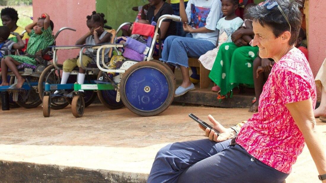 Francesca Villanova evangeliza en Zambia mediante el running y la caridad

