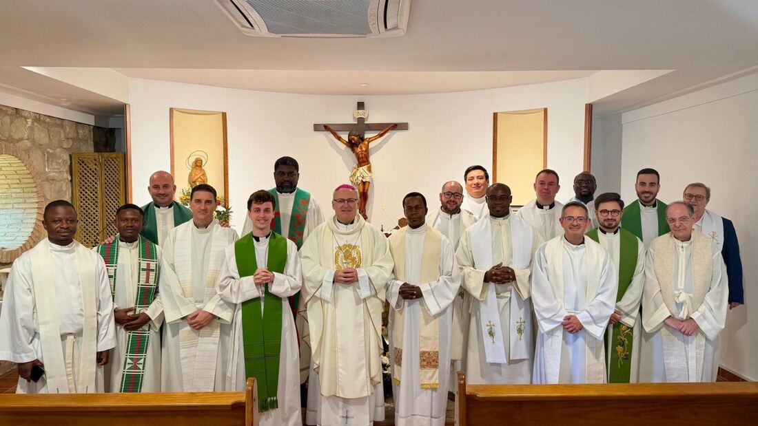La Delegación Episcopal organiza una convivencia para sacerdotes jóvenes en Ávila

