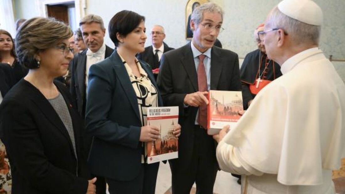 El cardenal Parolin resalta las restricciones a la libertad religiosa en 62 países