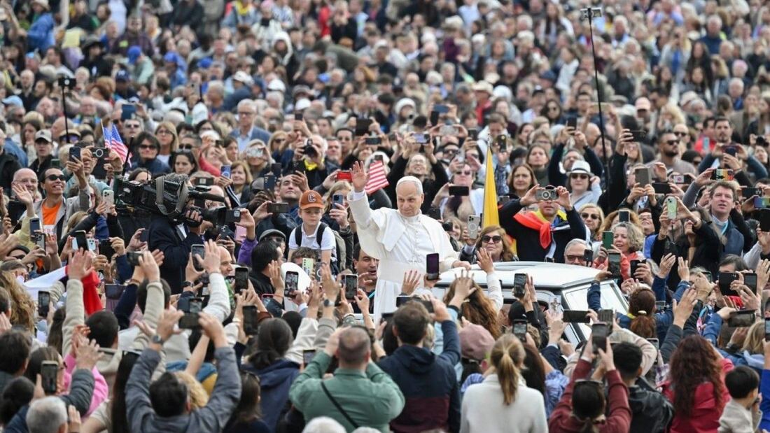 El Papa León XIV aborda la tristeza en su catequesis semanal

