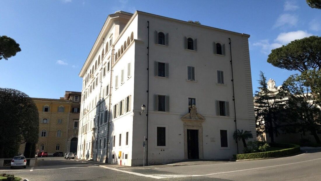 El Tribunal del Vaticano condena a Nicola Giampaolo por difamación

