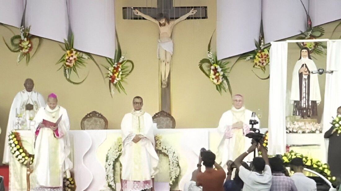 El cardenal Sebastián Francis preside la beatificación de la Madre Eliswa Vakayil en la India