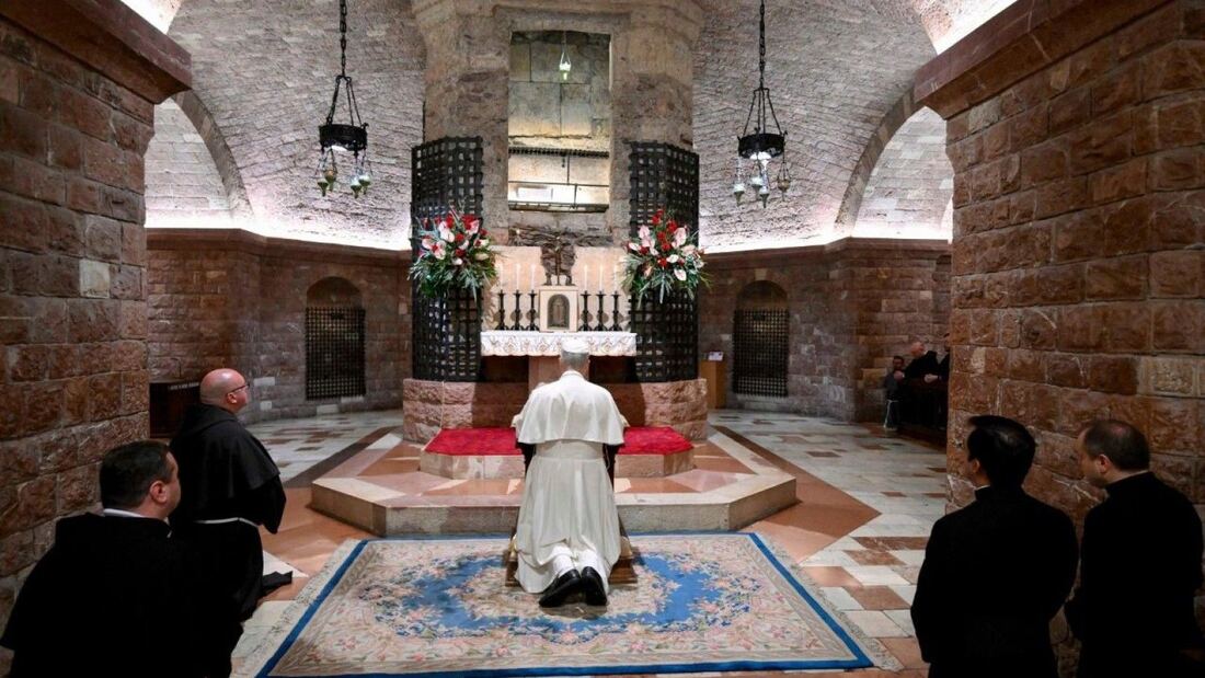 El Papa León XIV se reúne con los obispos italianos en Asís

