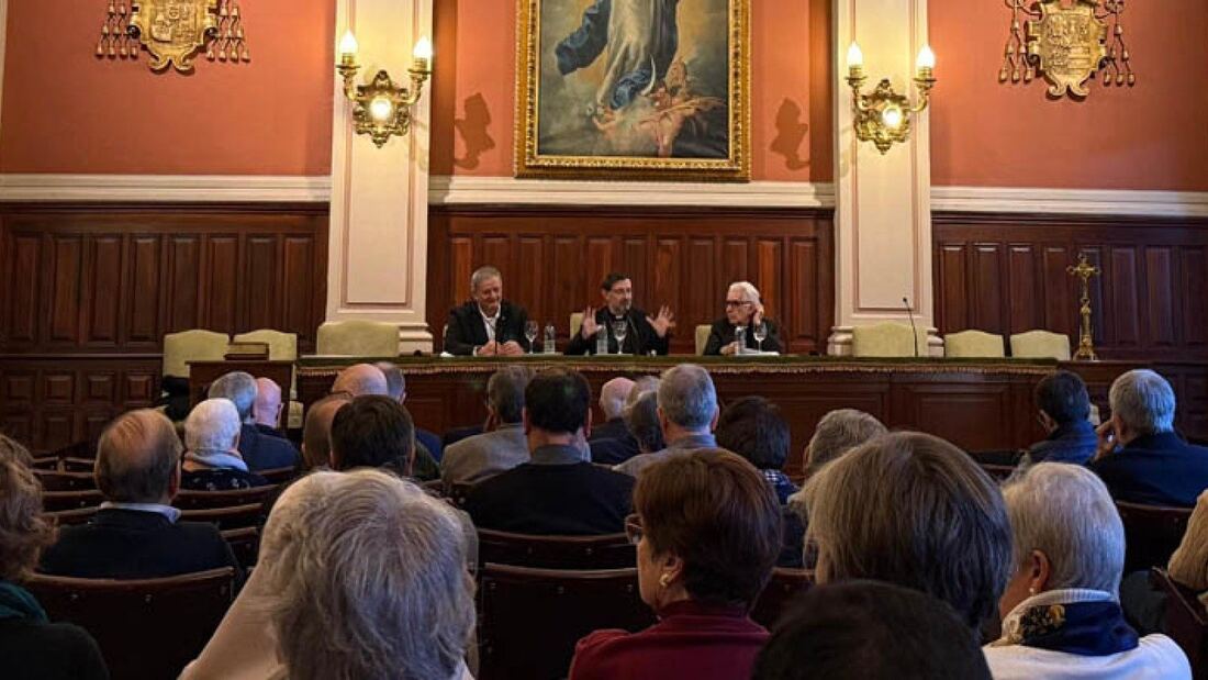 El cardenal José Cobo impulsa la sinodalidad en la archidiócesis de Madrid

