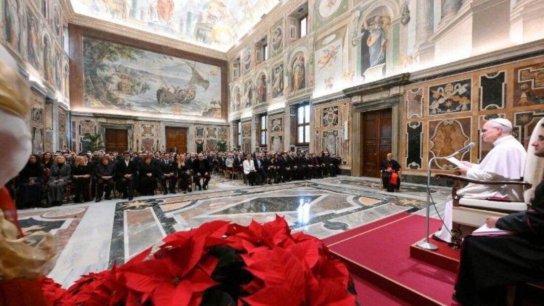 El Papa recibe a los organizadores del Concierto de Navidad

