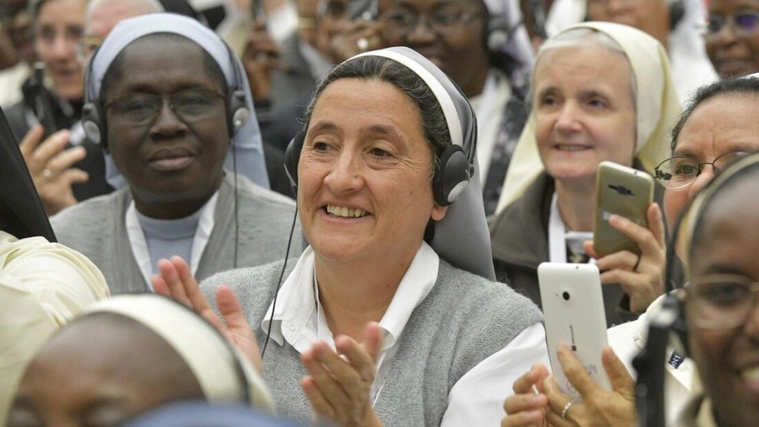 El Papa exhorta a las religiosas a ser misioneras de esperanza

